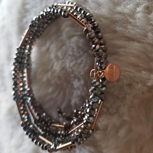 Stella & Dot Sparkly Bardot Spiral Bangle bracelet. Like new with box. - Picture 4 of 7